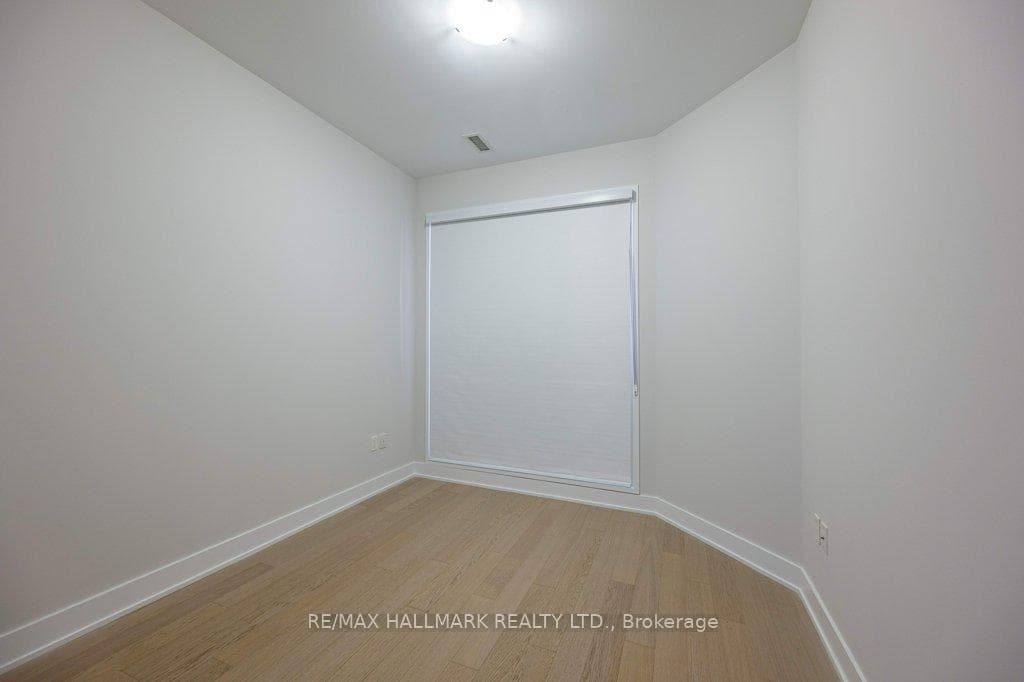 20 Shore Breeze Drive Unit 509 photo 3
