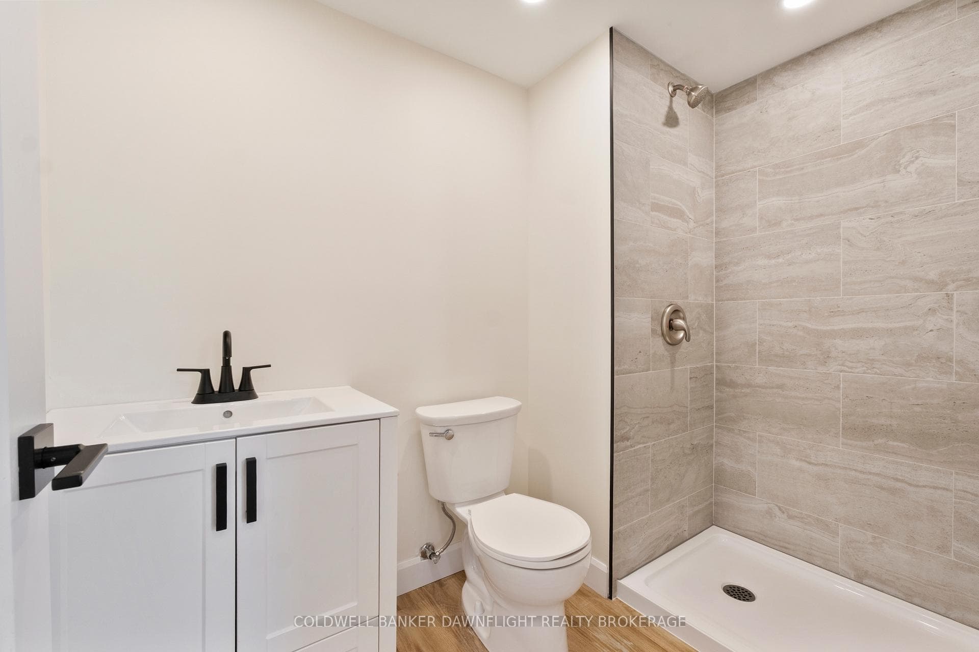 145 Victoria Street Unit A (East Unit) photo 12