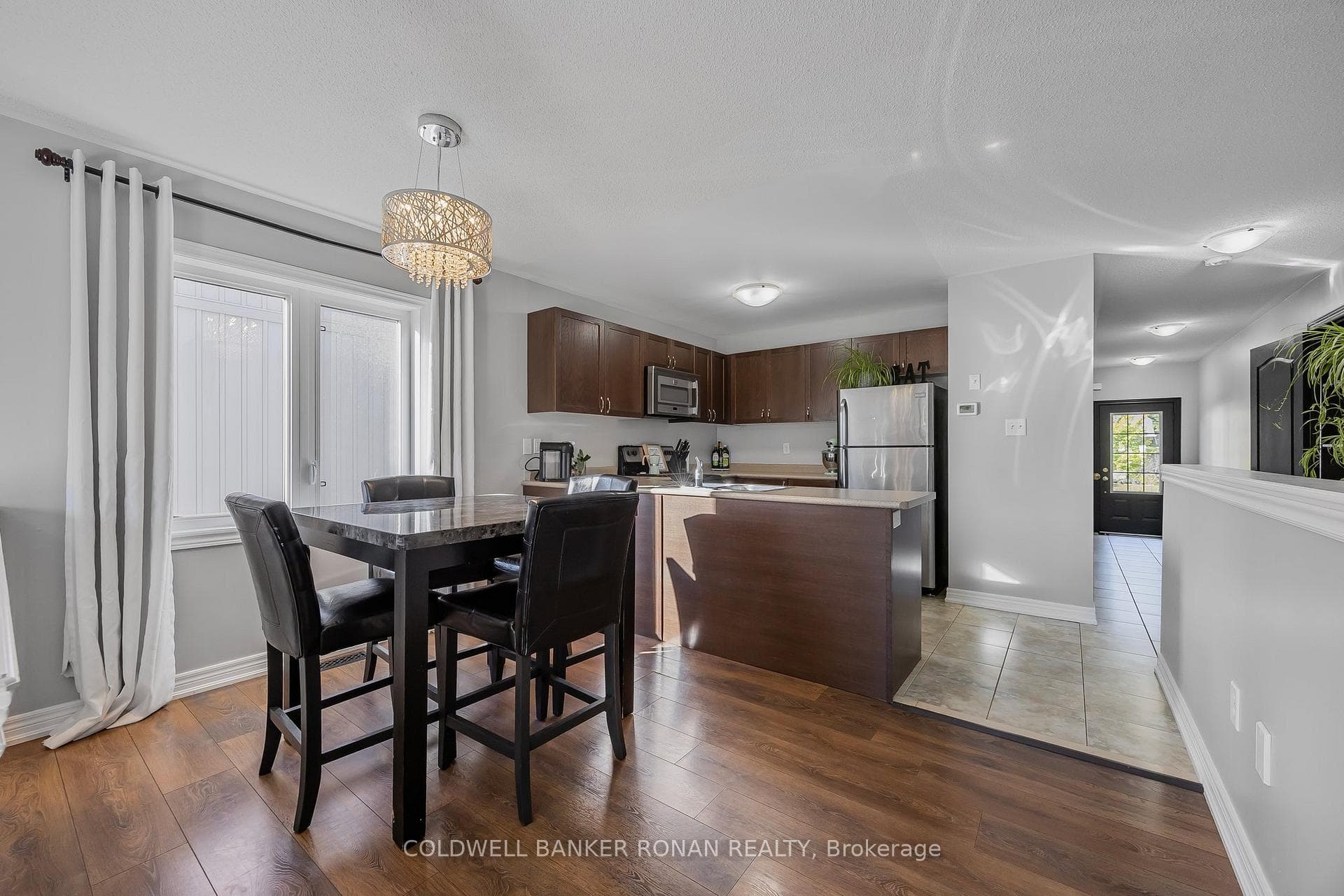 231 Greenwood Drive photo 14