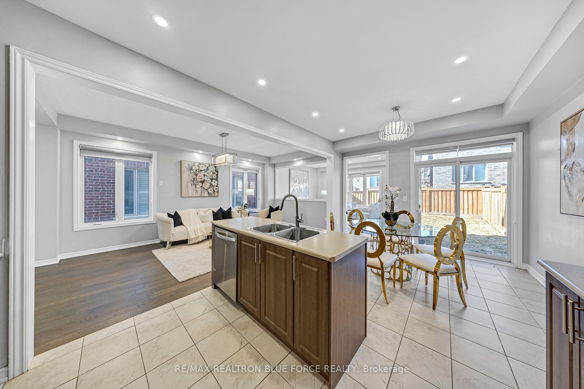 1231 Graham Clapp Avenue photo 10