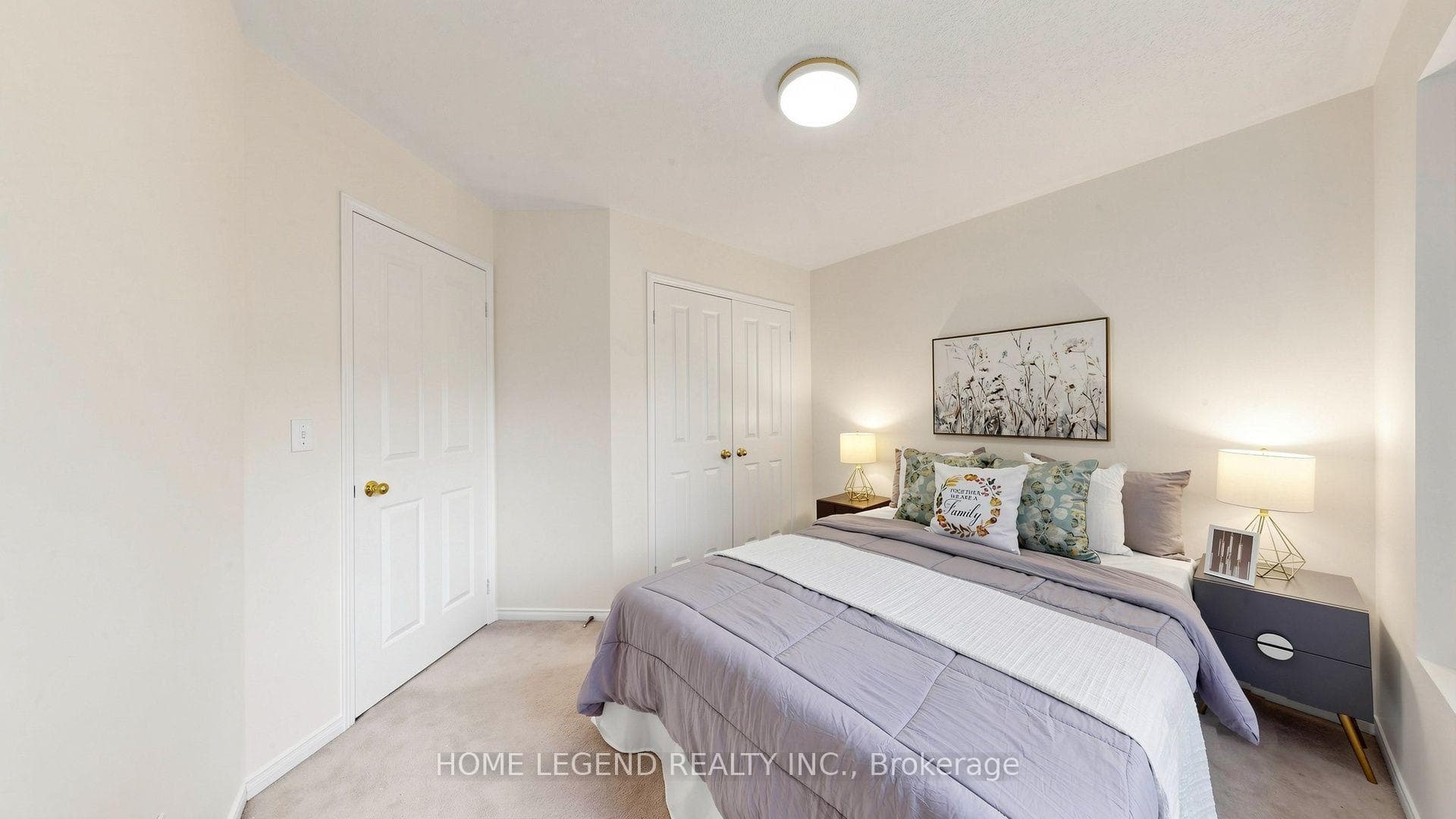 14 Mccaul Street photo 29