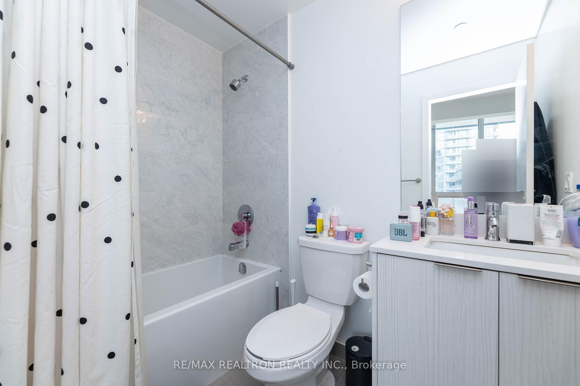 38 Forest Manor Road Unit 319 photo 18