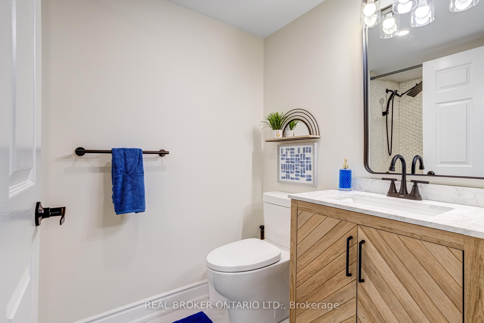 25 Kingsbridge Garden Circle Unit 2224 photo 22