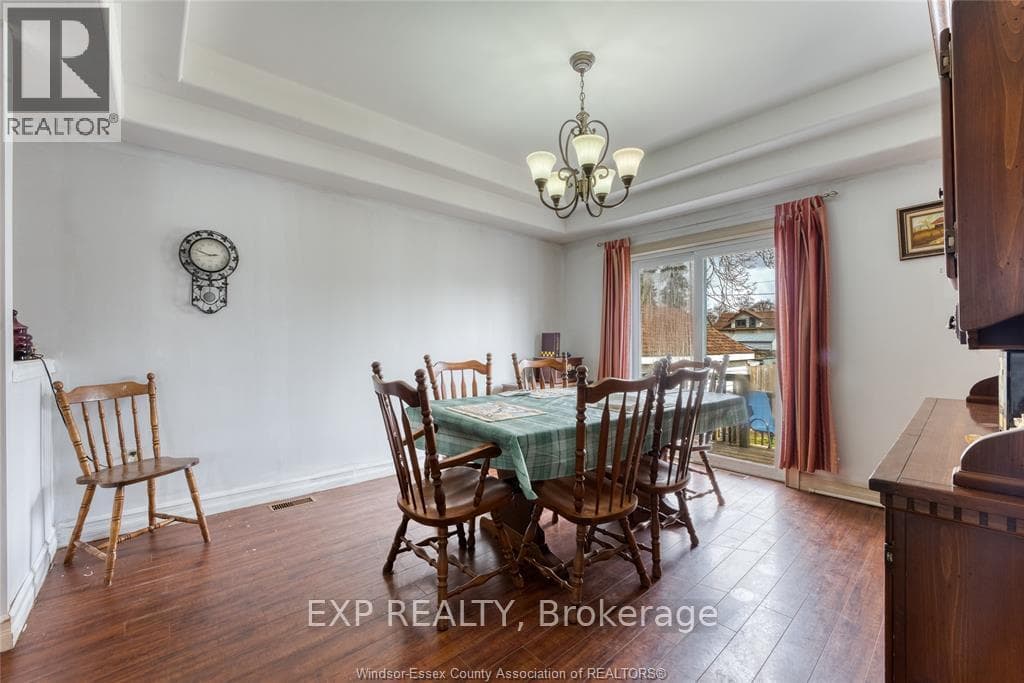 46 Chestnut Street photo 29