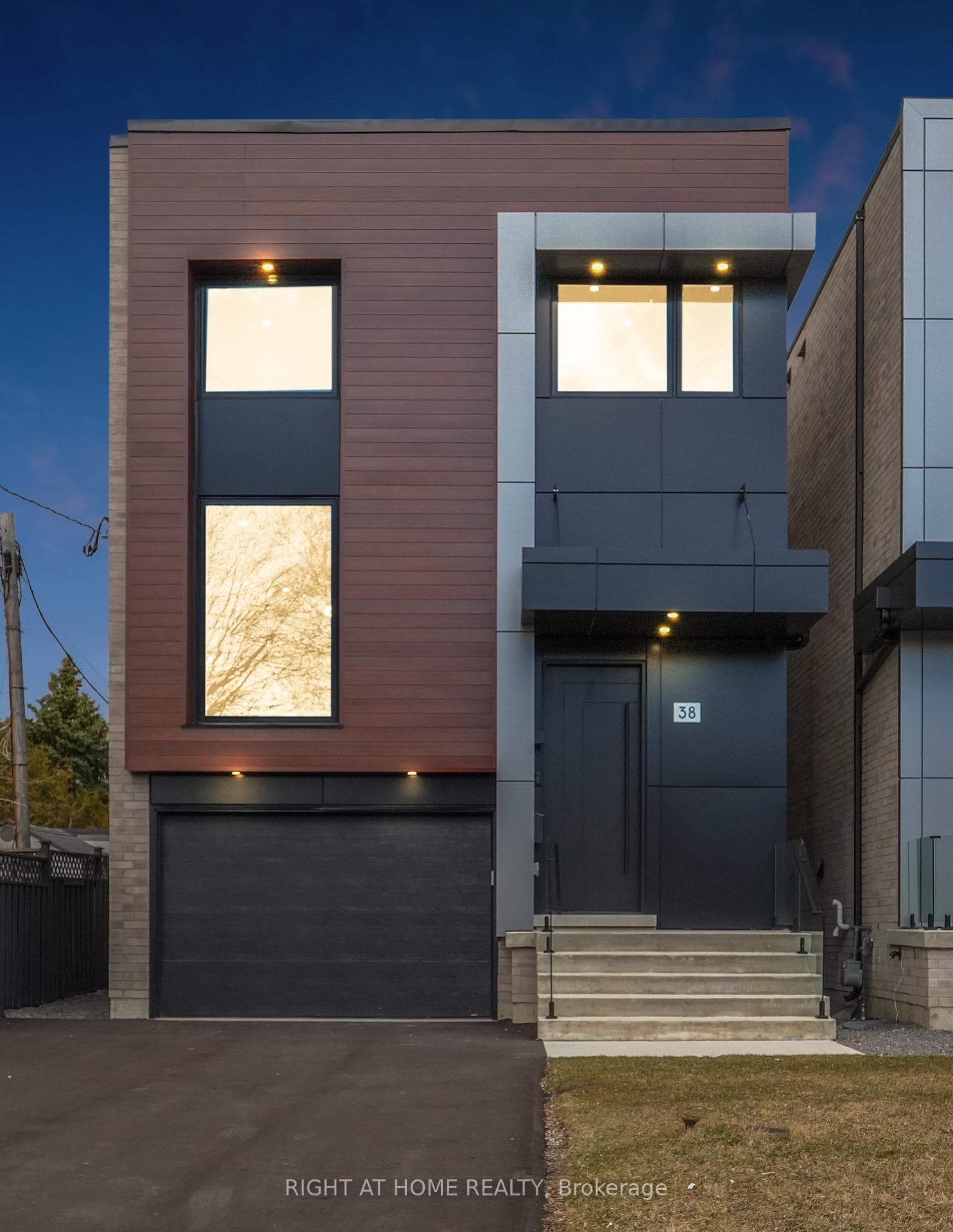 38 Albright Avenue photo 1