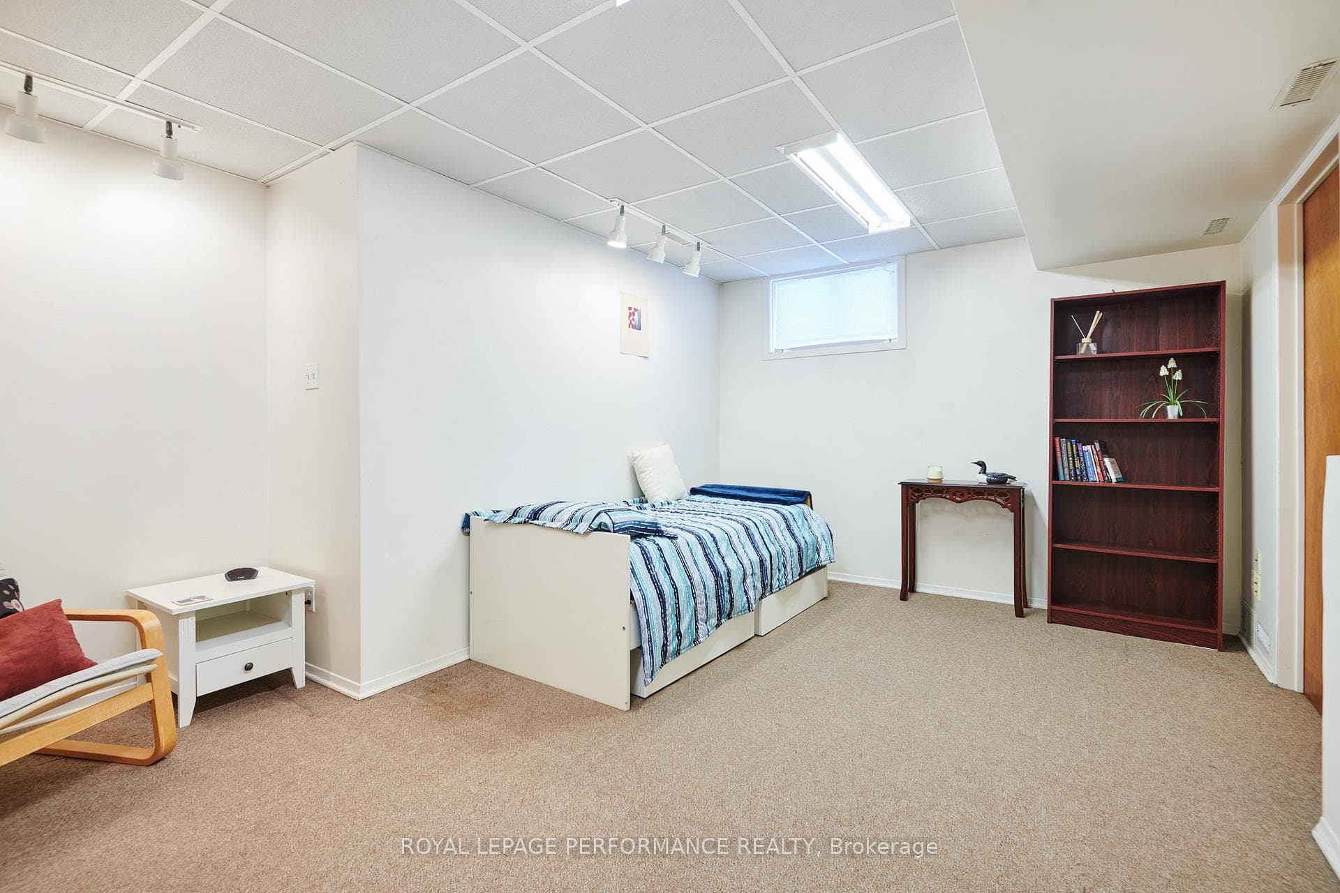 43 Waterview Court photo 32