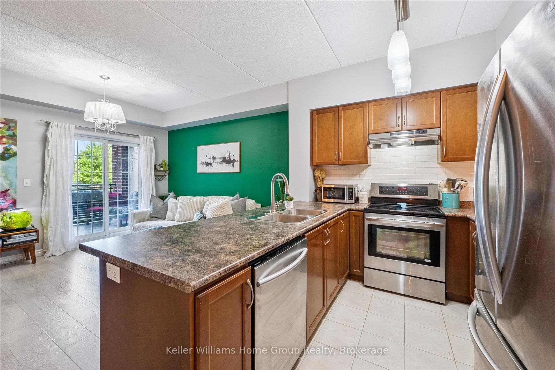 1440 Gordon Street Unit 104 photo 6