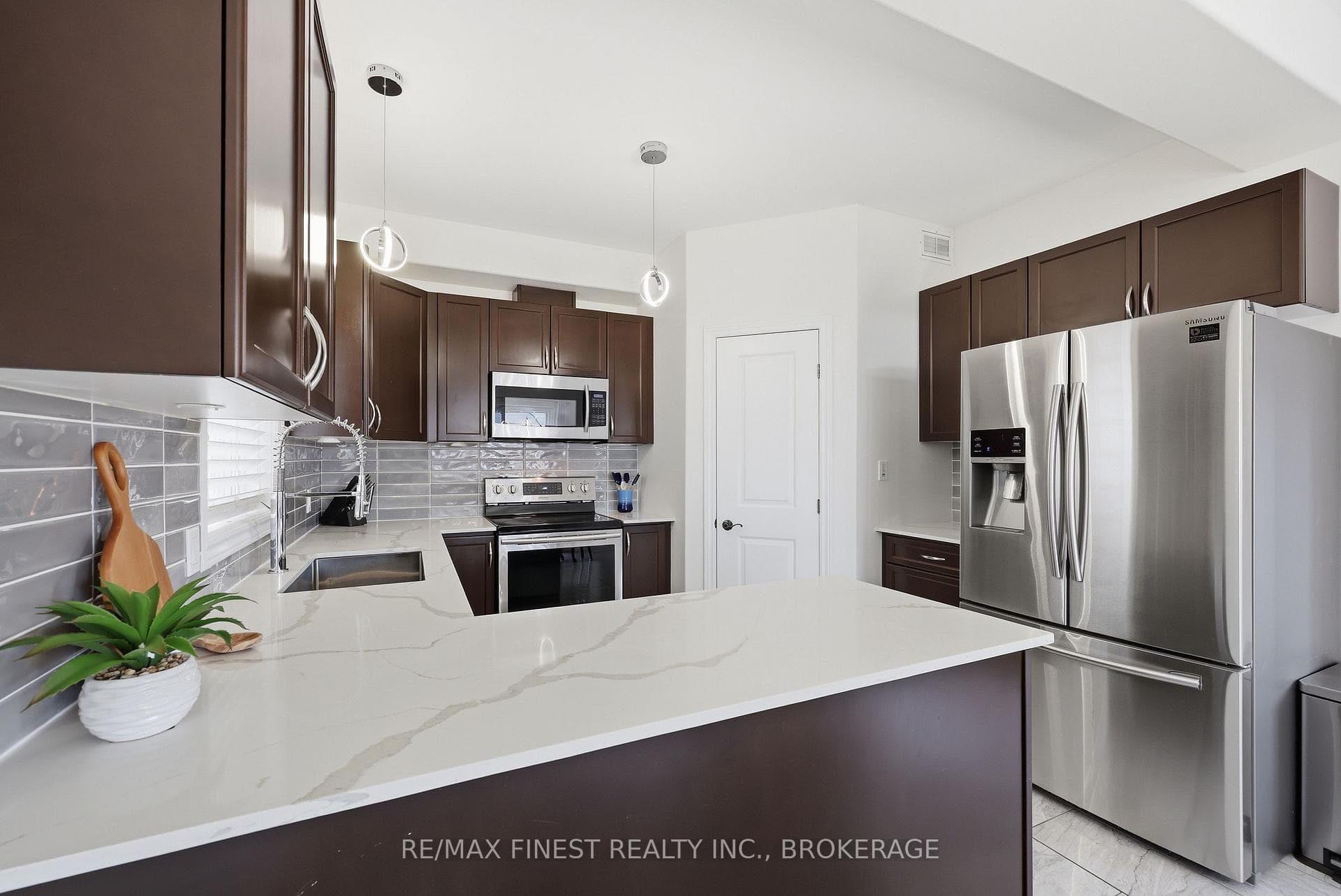 108 Pratt Drive photo 27