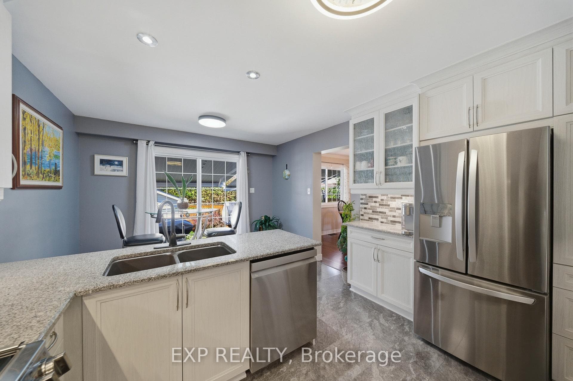129 PIMPRENELLE Terrace photo 14