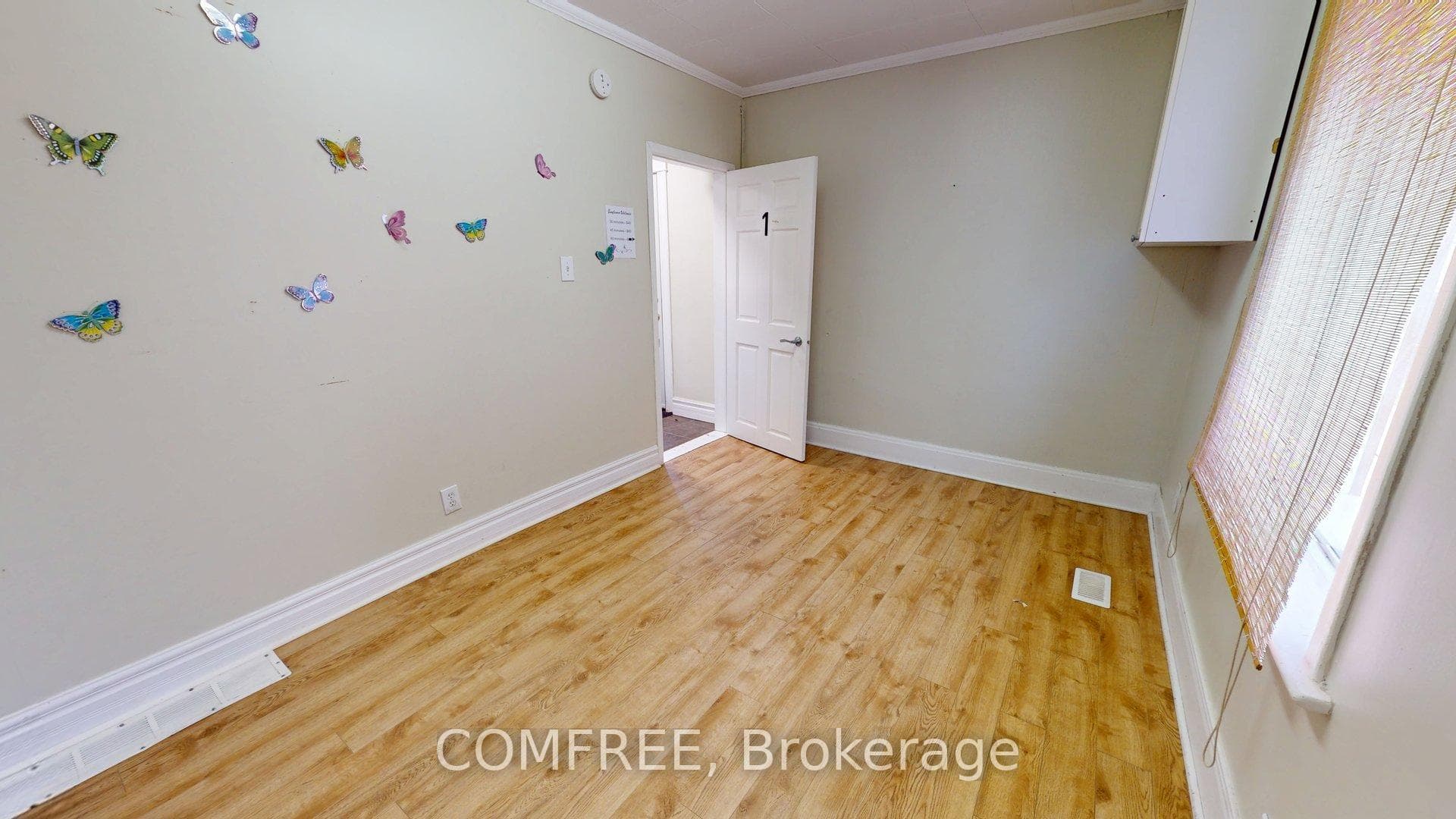 1405 King Street photo 4