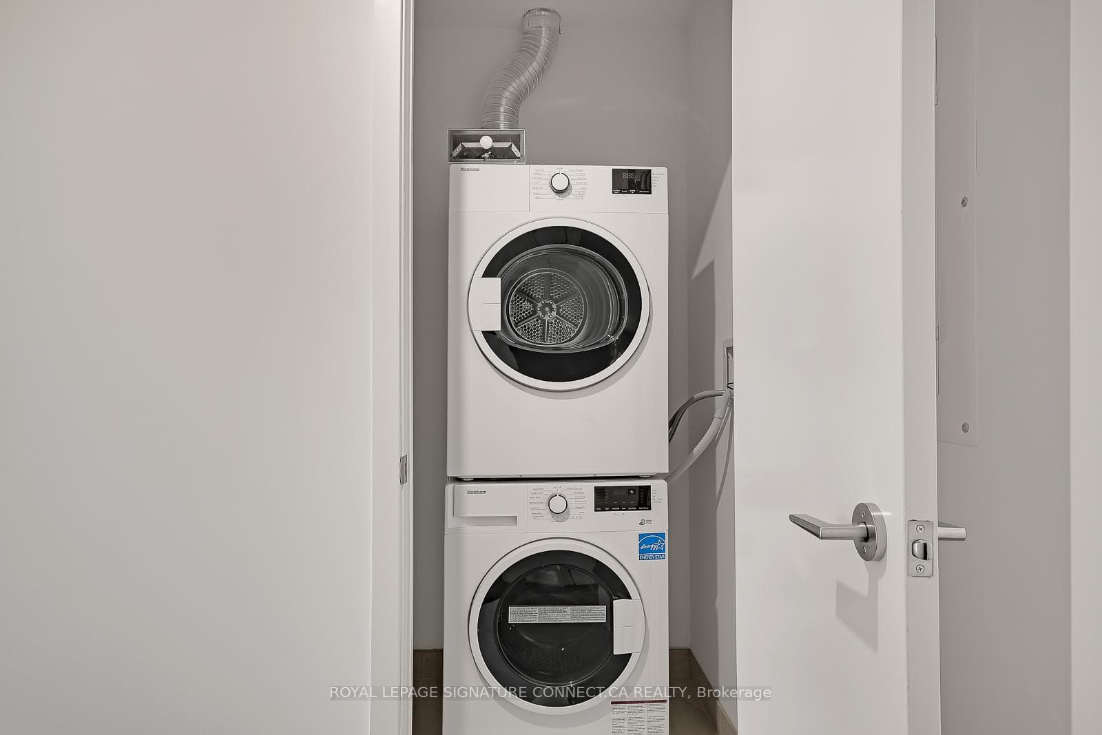 1808 St Clair Avenue Unit 519 photo 26