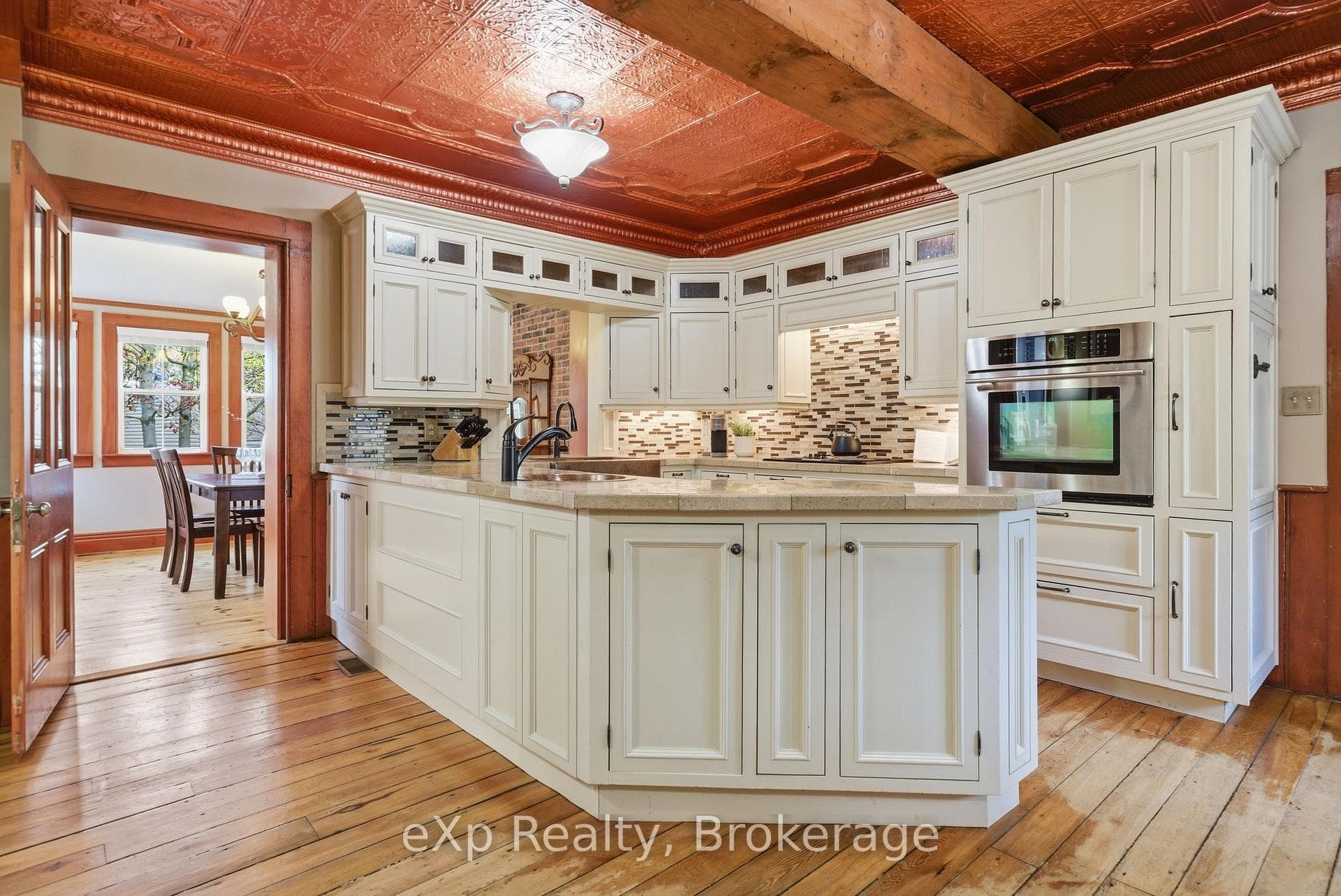 4081 Burnham Street photo 8