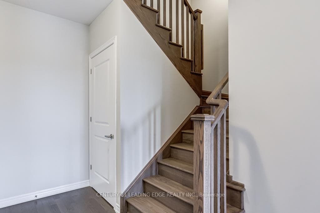 13 MURRAY WELLMAN Court photo 10