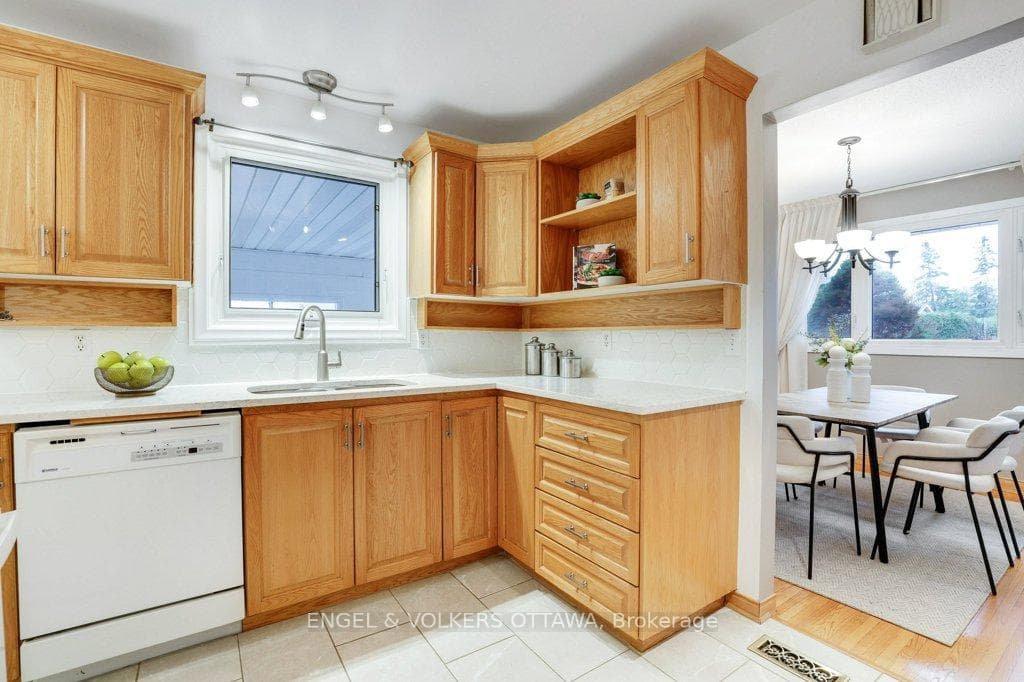 1869 Louisiana Avenue photo 14