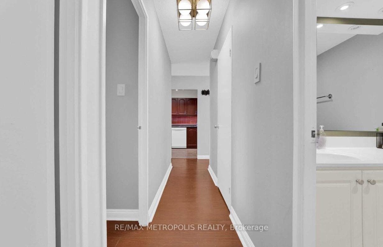 2365 Kennedy Road Unit 1106 photo 21