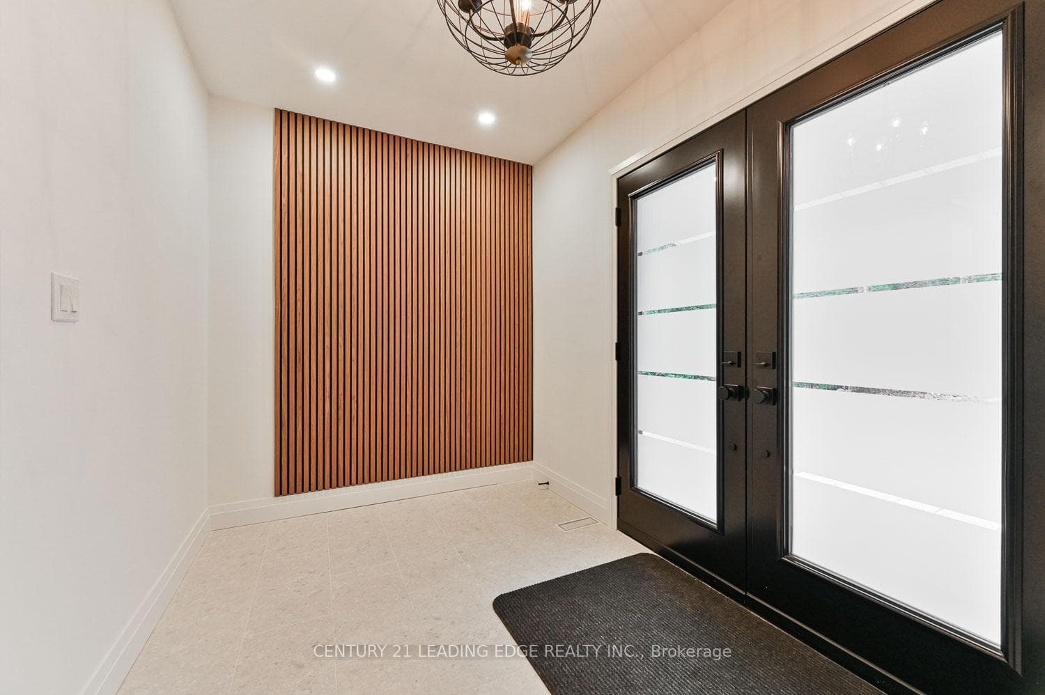 5015 Ashburn Road photo 5
