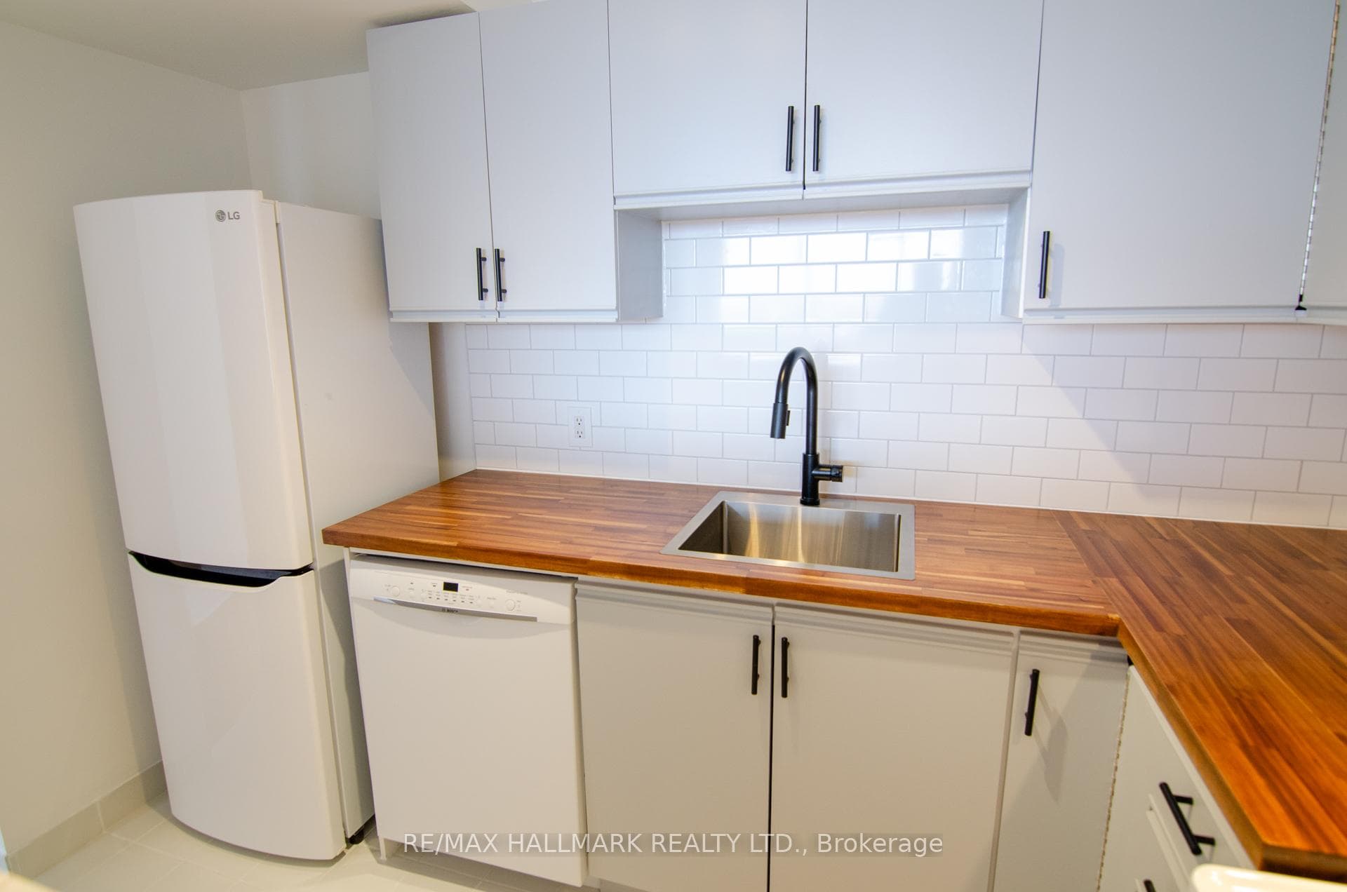 Kitchen from passthrough