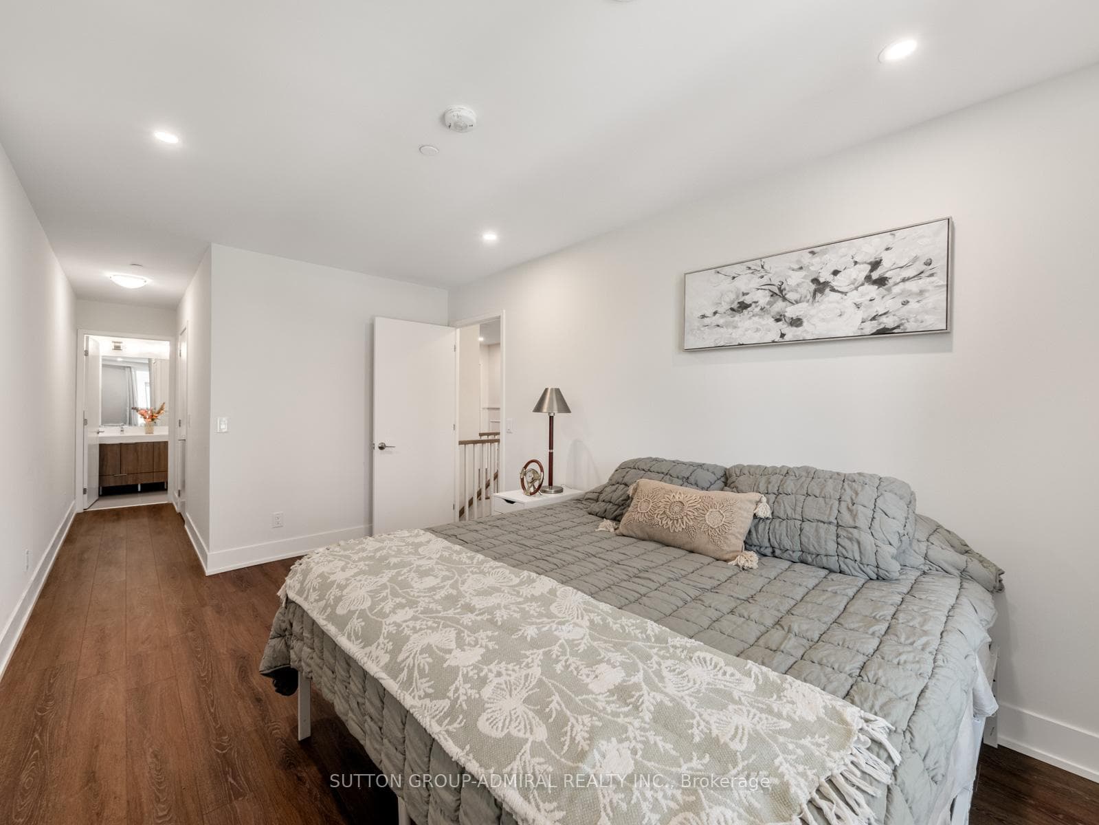 15 Maryport Avenue Unit 108 photo 20