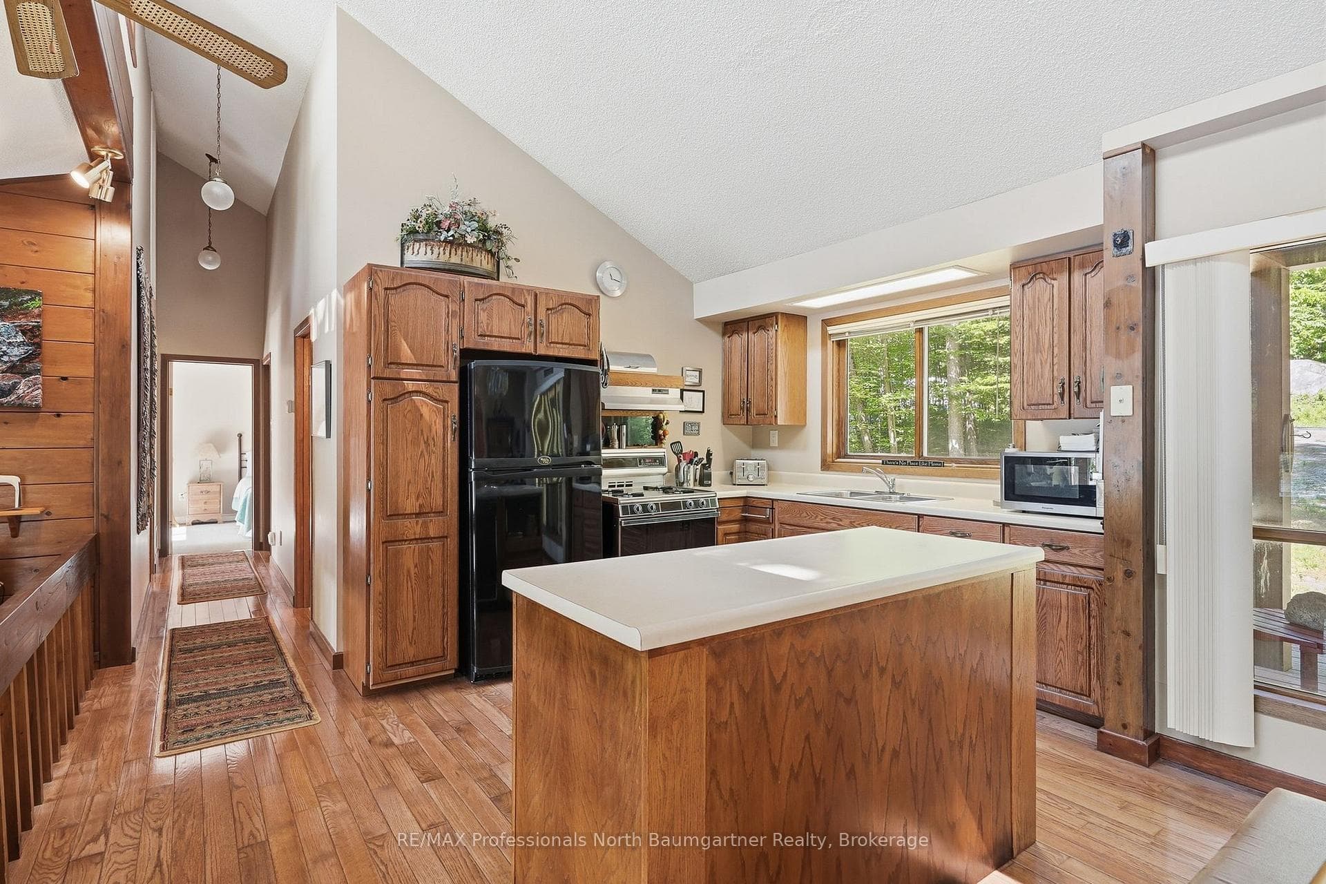 2272 Wilkinson Road photo 17