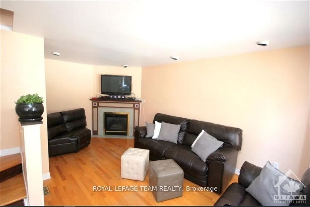 376 Lisgar Street photo 4