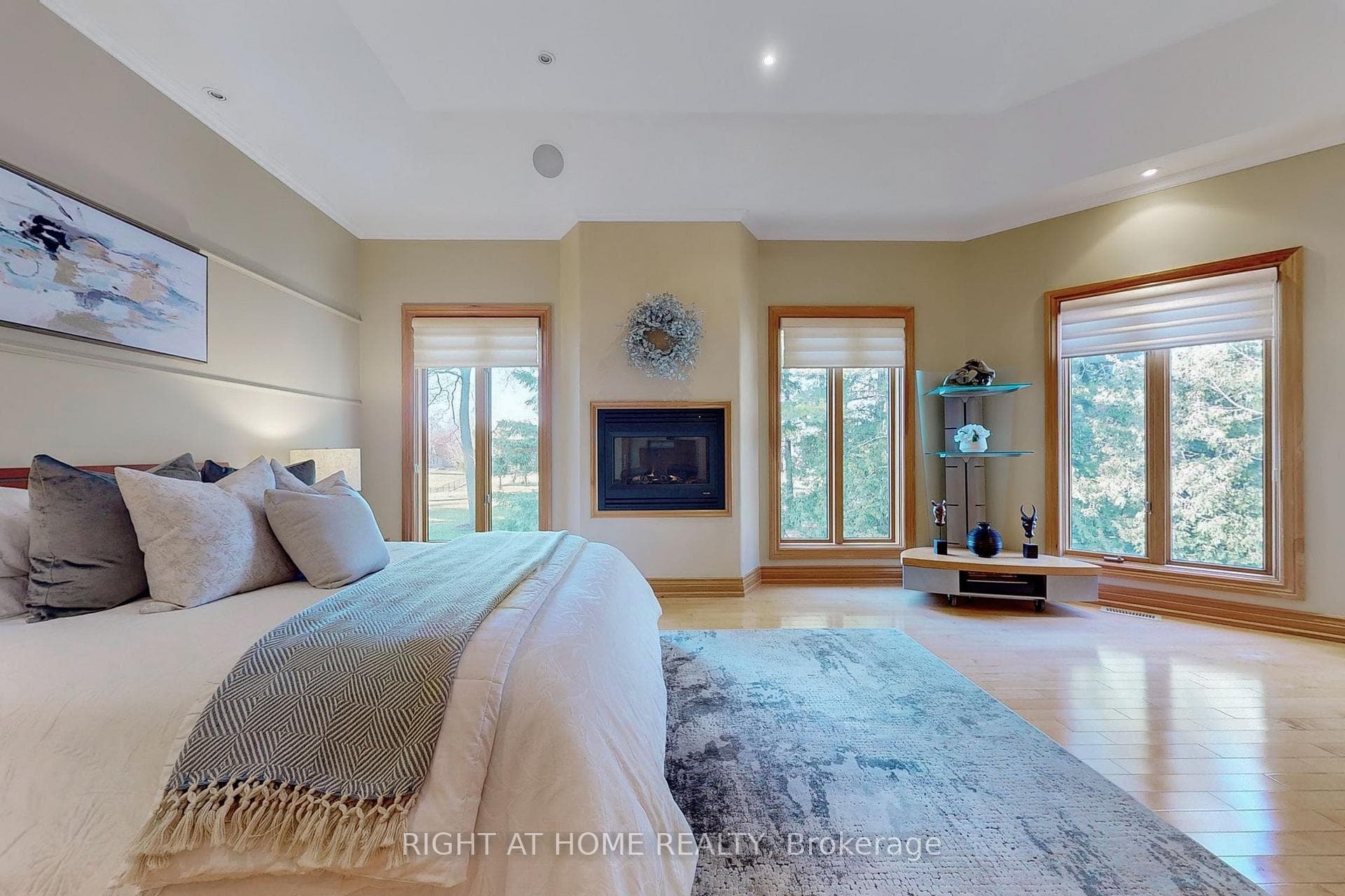 24 Maplehyrn Avenue photo 19
