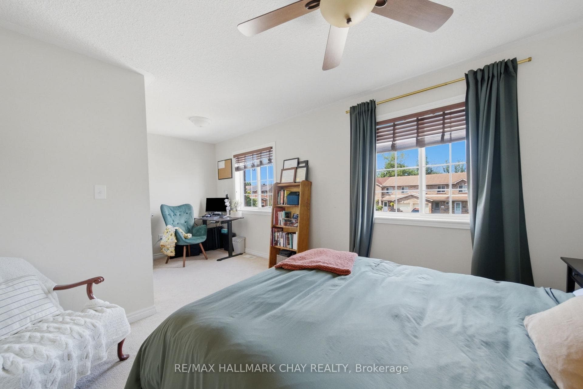 46 Michelle Drive photo 22