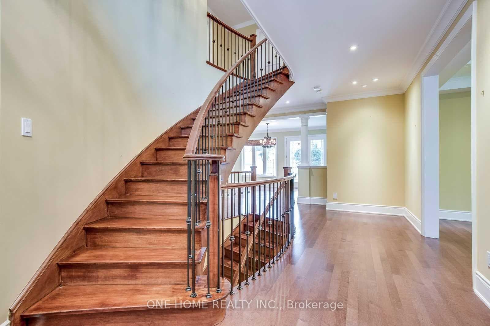1263 Devon Road photo 24