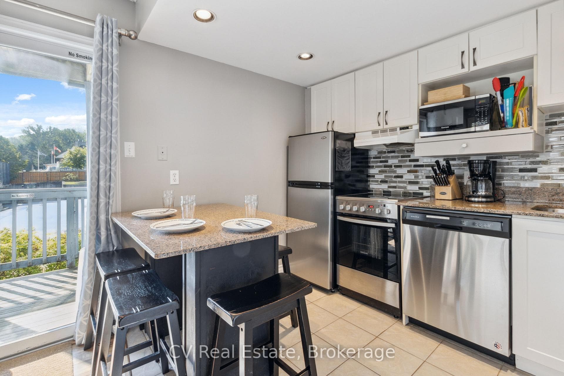 796468 Grey 19 Road Unit 307 photo 9