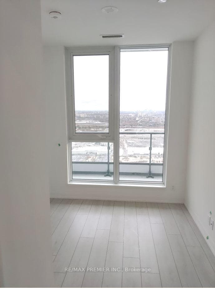 5 Buttermill Avenue Unit 5306 photo 14