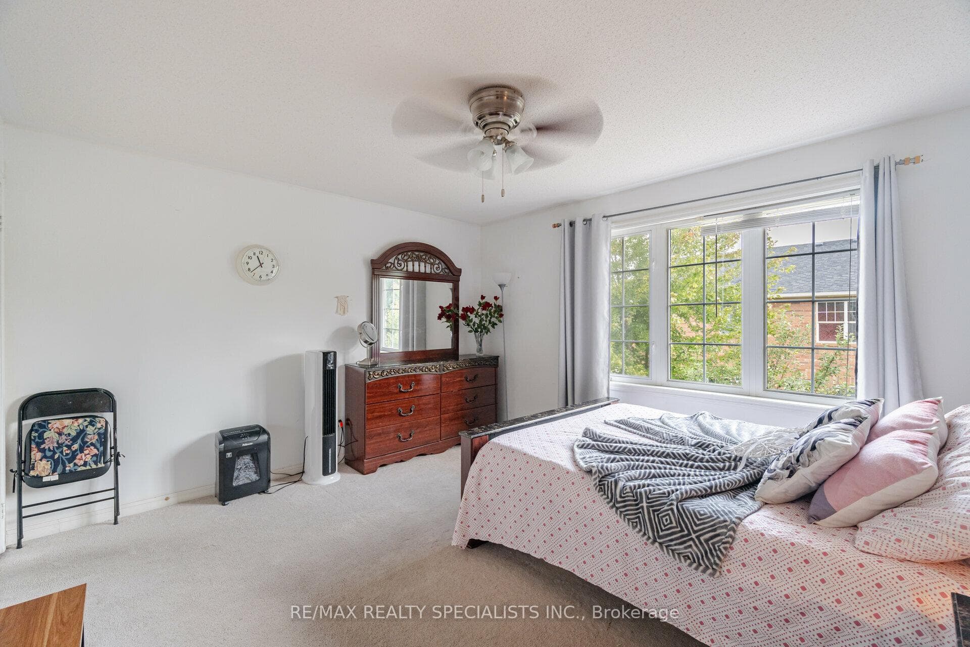 675 Thompson Road photo 22