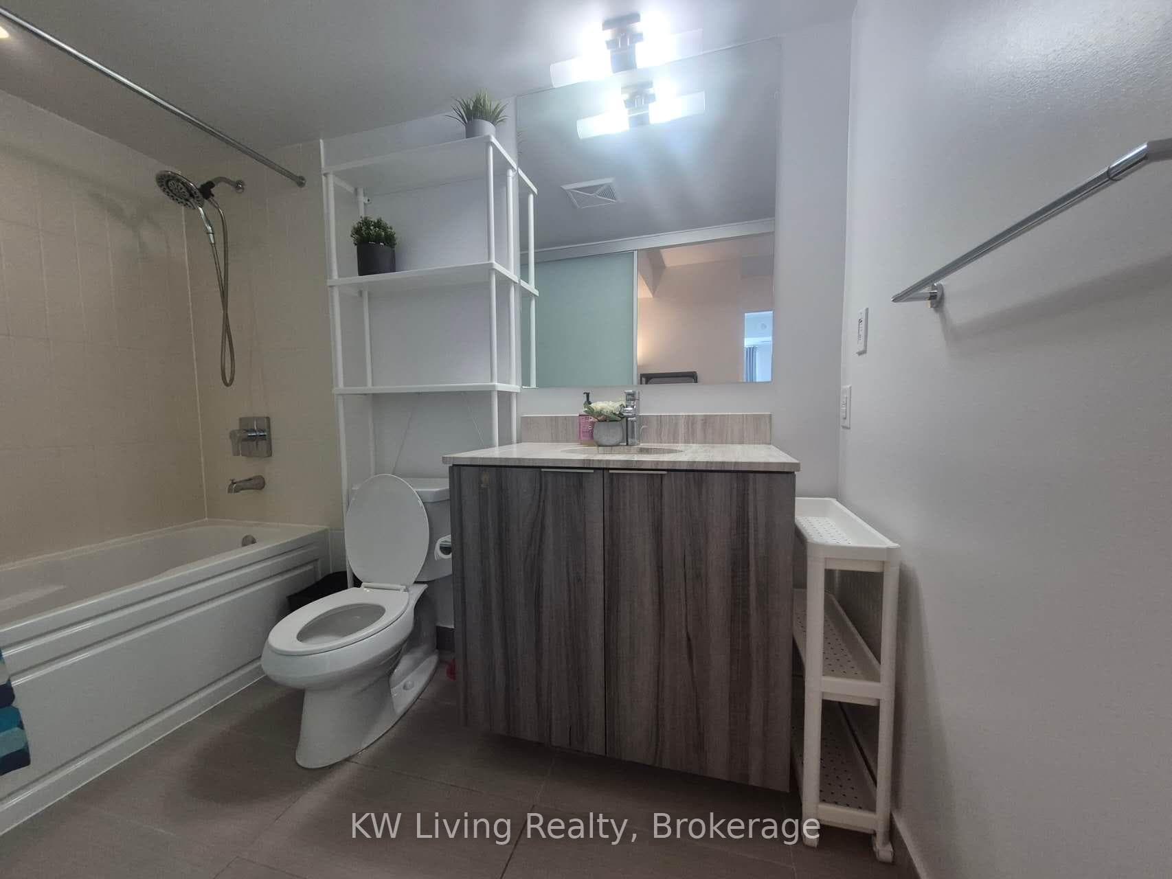 955 Bay Street Unit 2519 photo 19