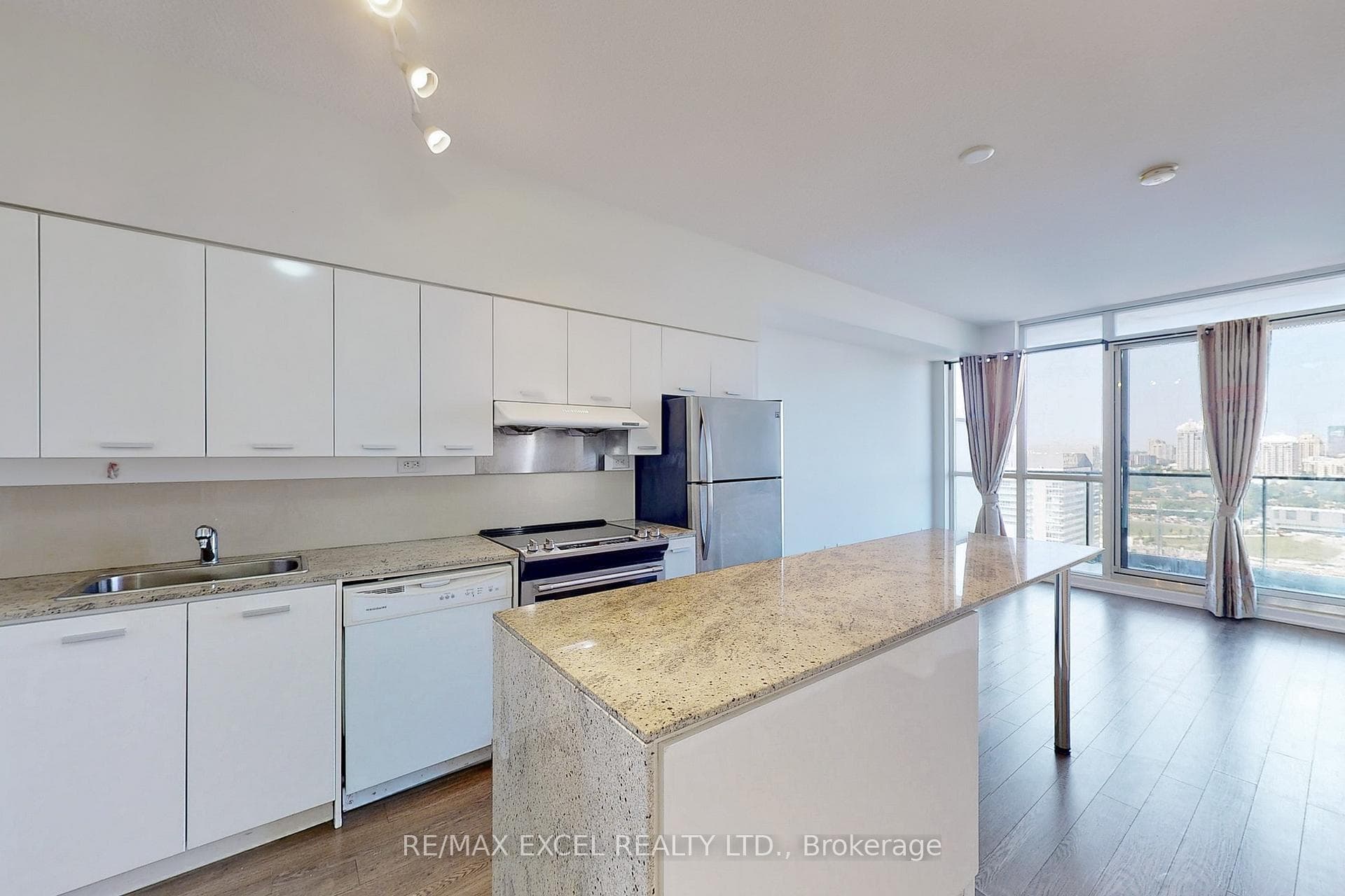 33 Singer Court Unit 2906 photo 5