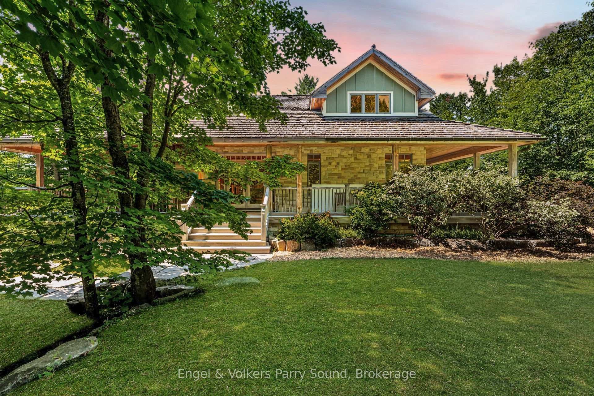 35 SHAKELL Road photo 2