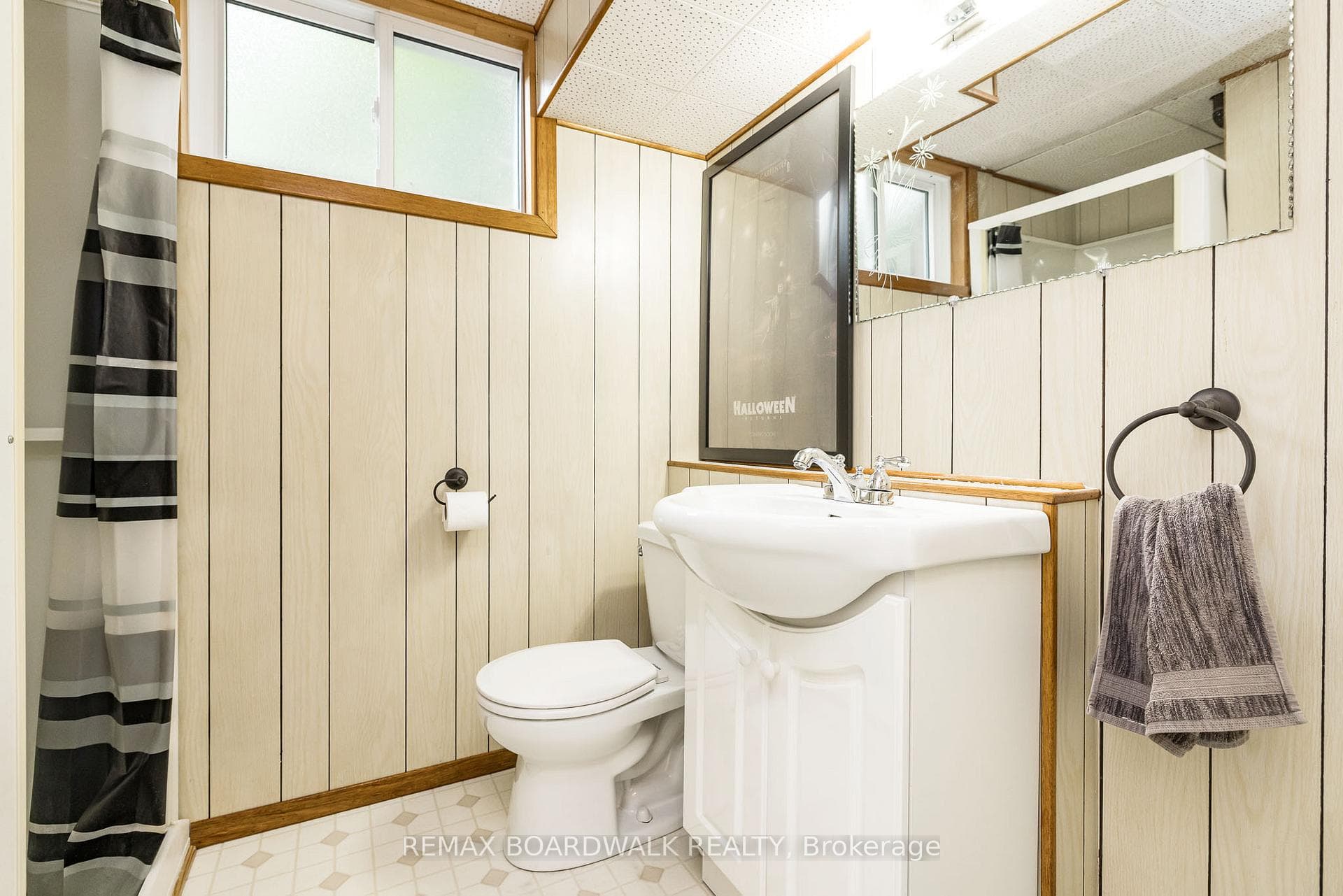477 Edgeworth Avenue photo 17