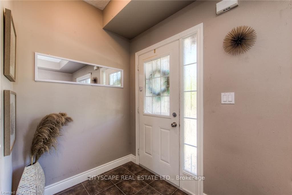 38 Howe Drive Unit 4A photo 4