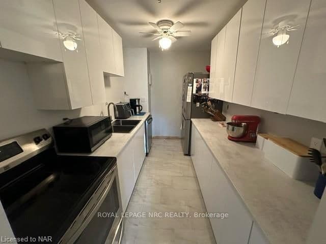 3955 PORTAGE Road Unit 406 photo 9