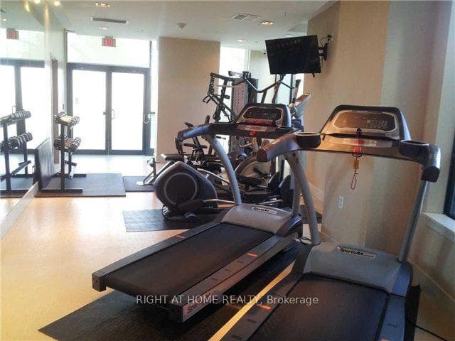 5740 Yonge Street Unit 2108 photo 9