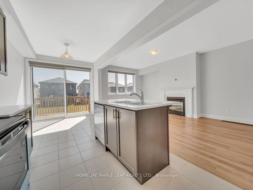 108 Cole Terrace photo 23