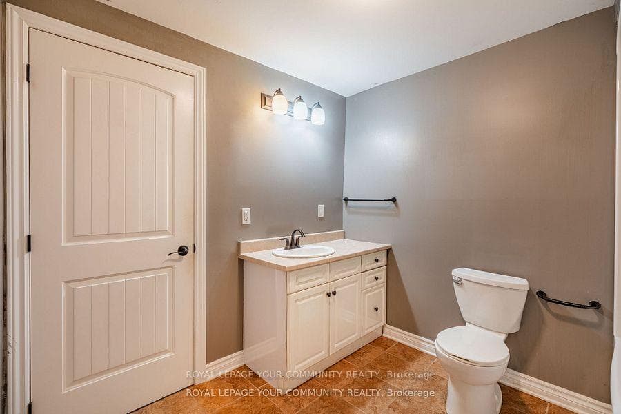 21 Primrose Lane photo 32