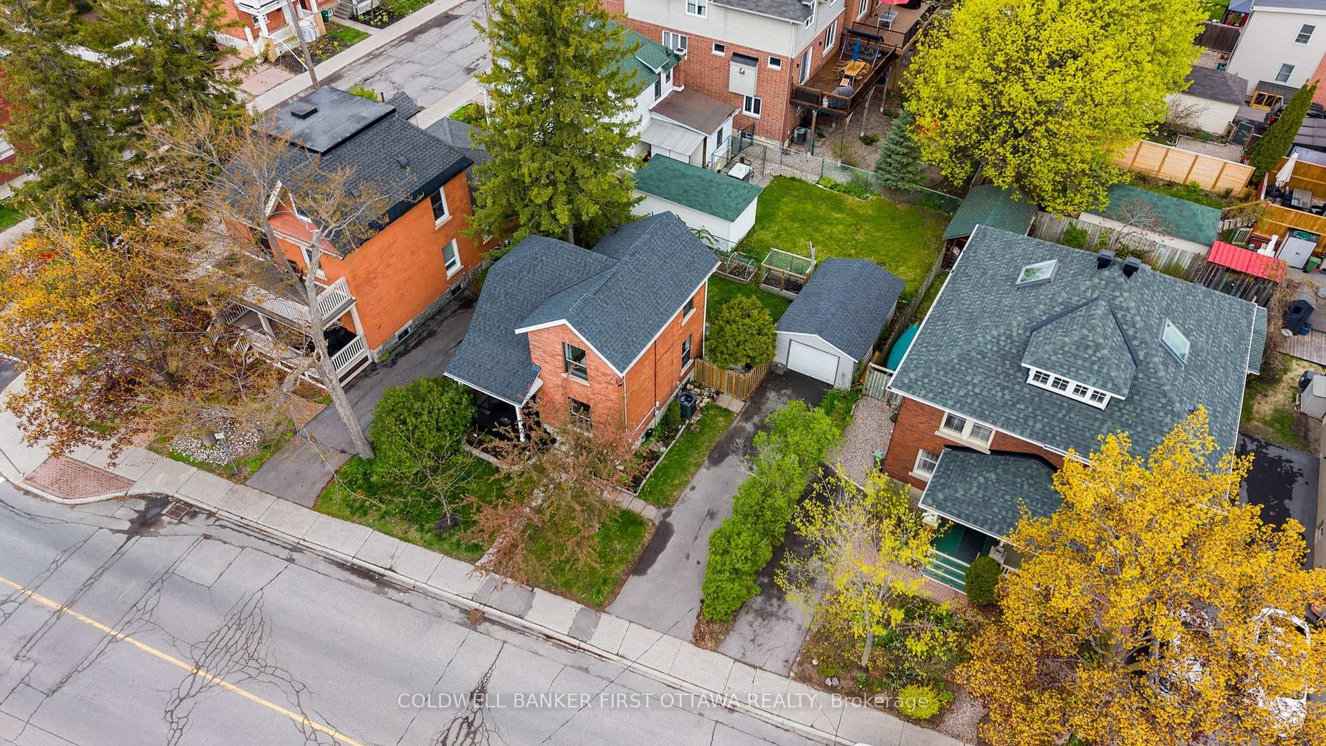 25 Clegg Street photo 40