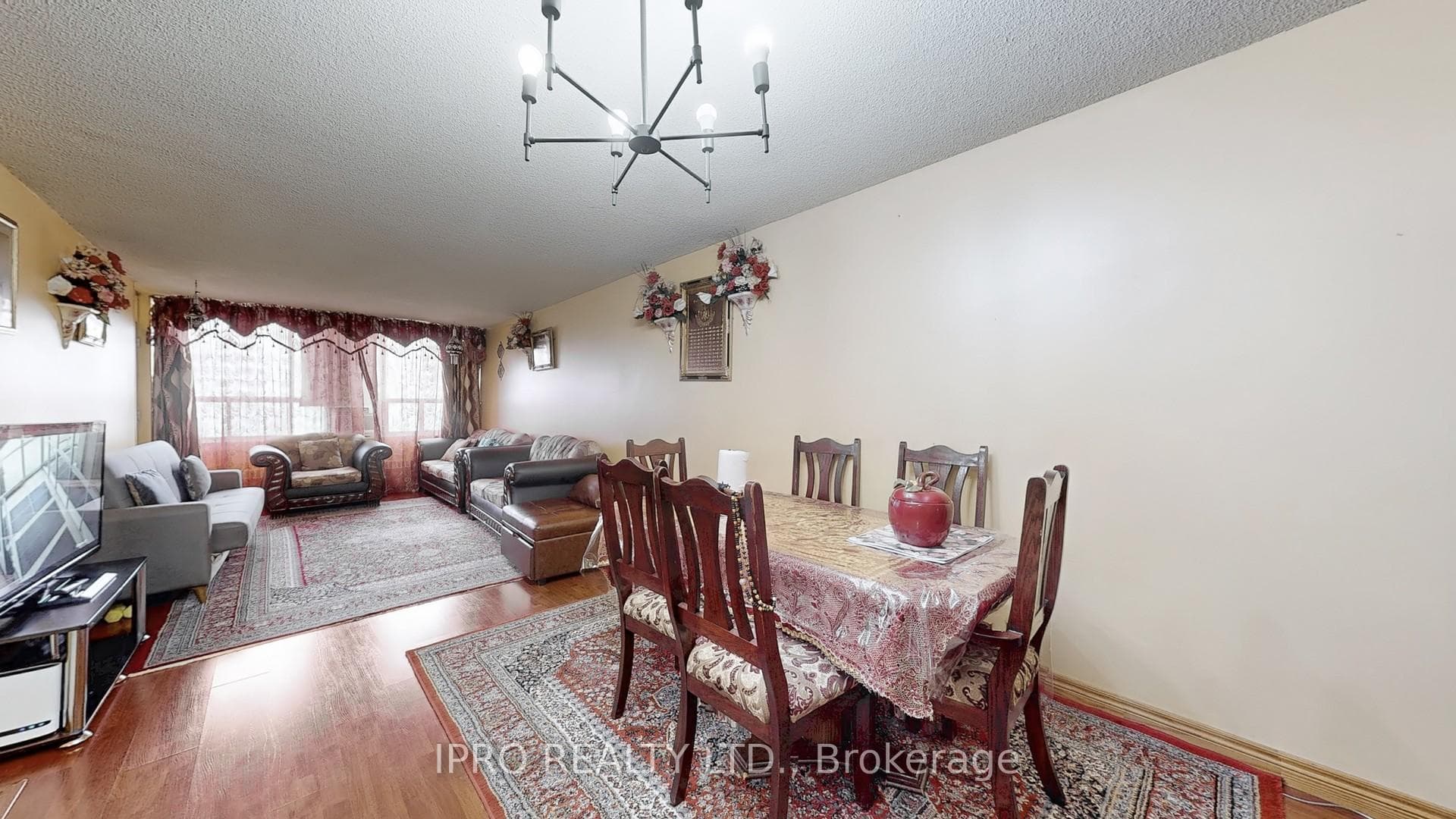 370 Dixon Road Unit 810 photo 8