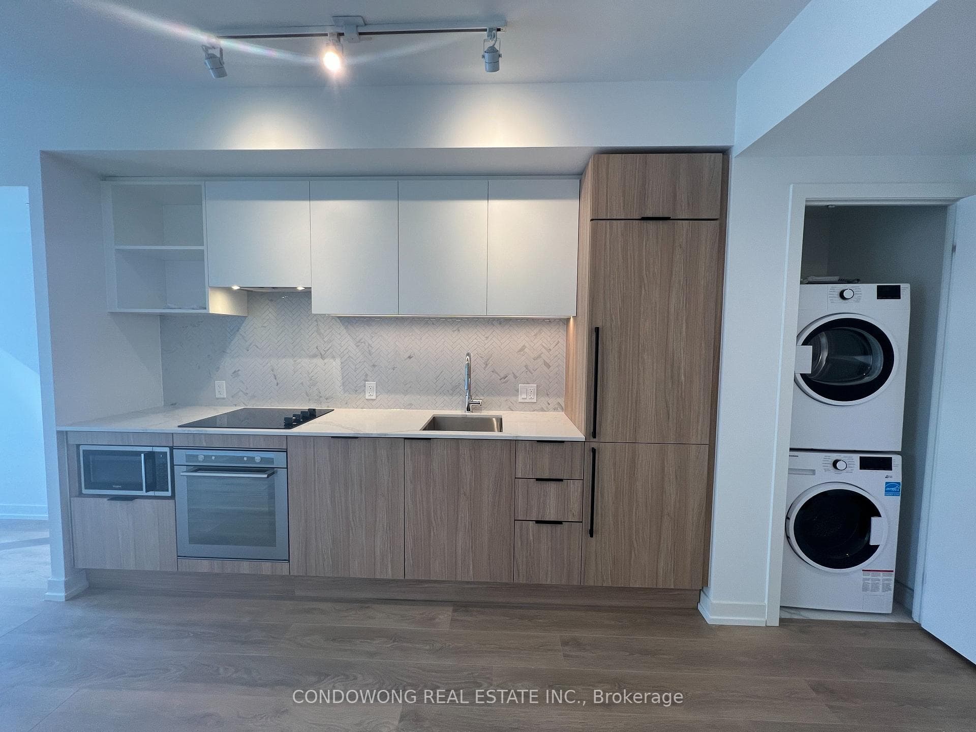82 Dalhousie Street Unit 2816 photo 4