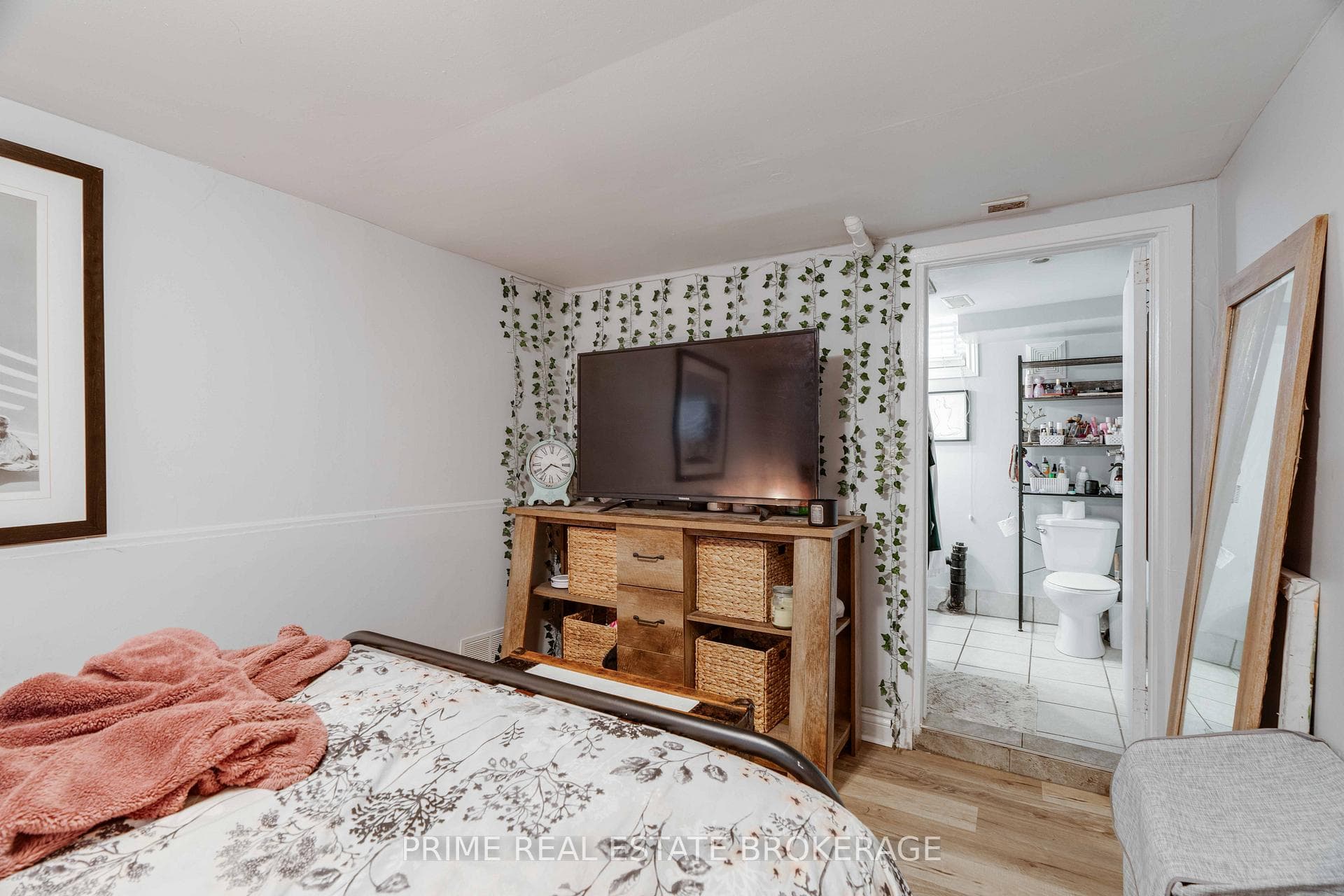 7 Marmora Street photo 15