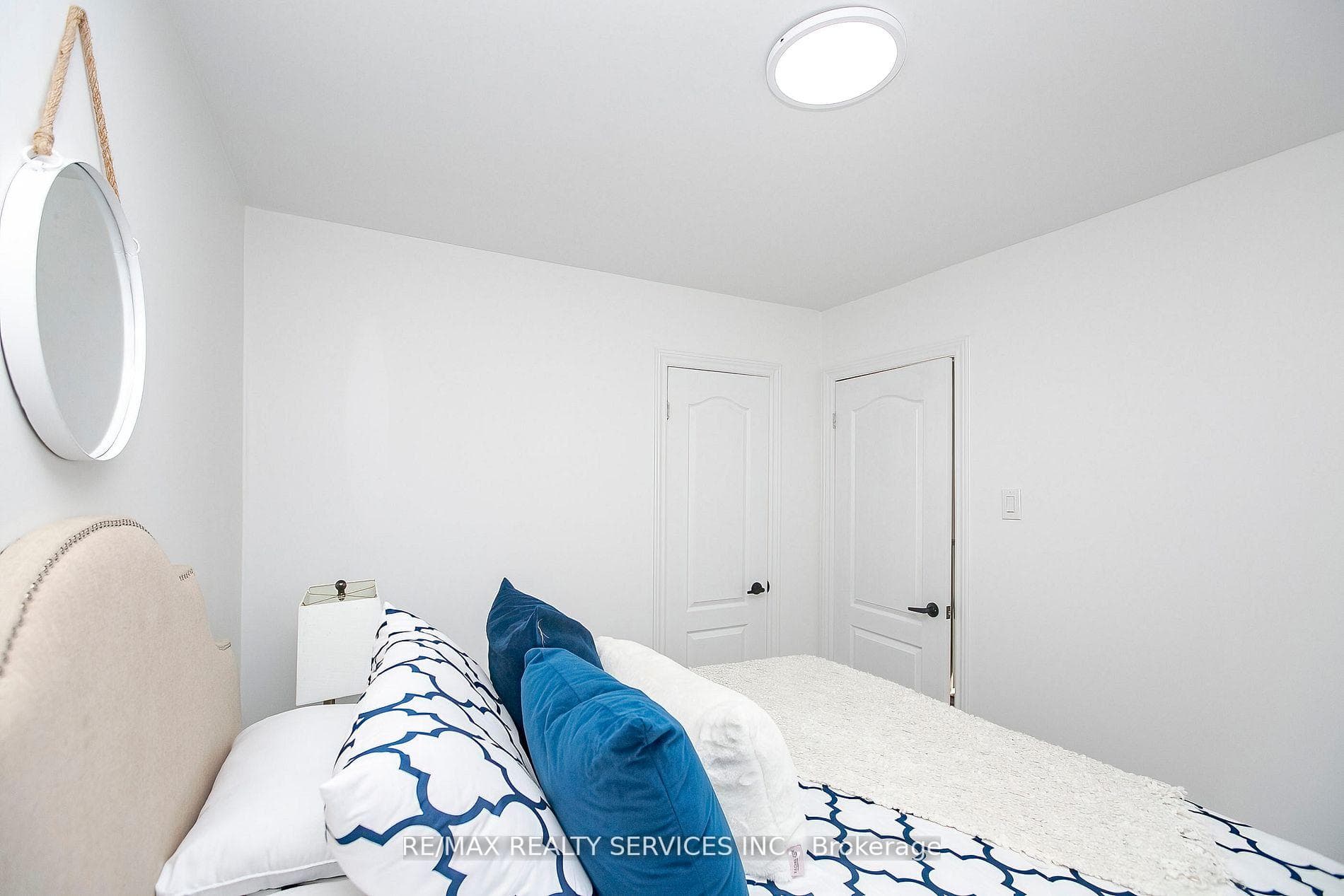 20 Somerset Avenue photo 29
