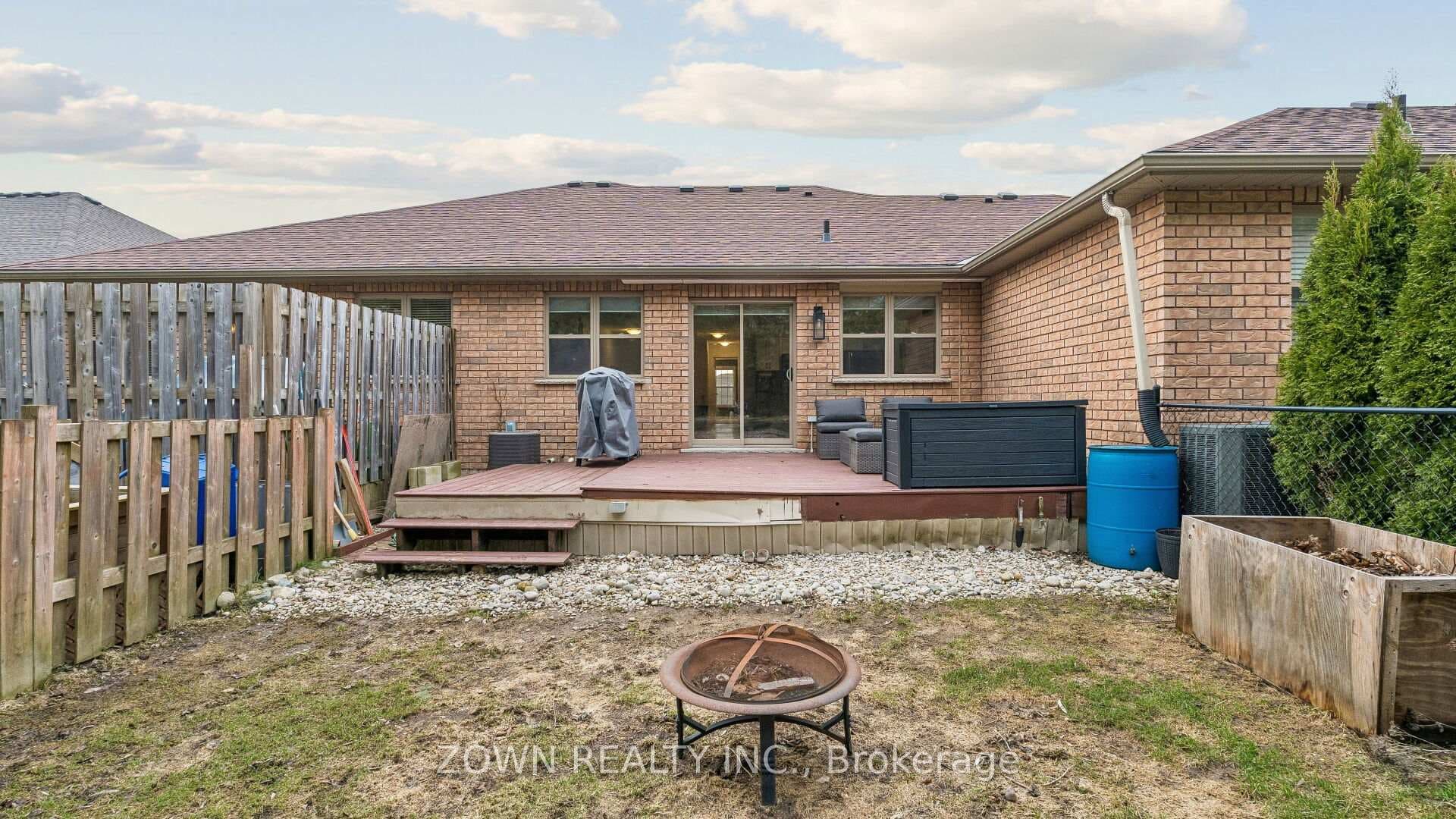 226 CHERRY Street photo 41