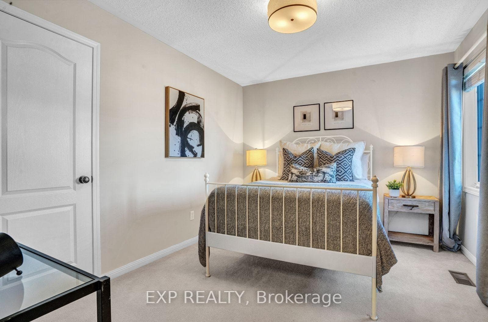 3949 Pondview Way photo 29