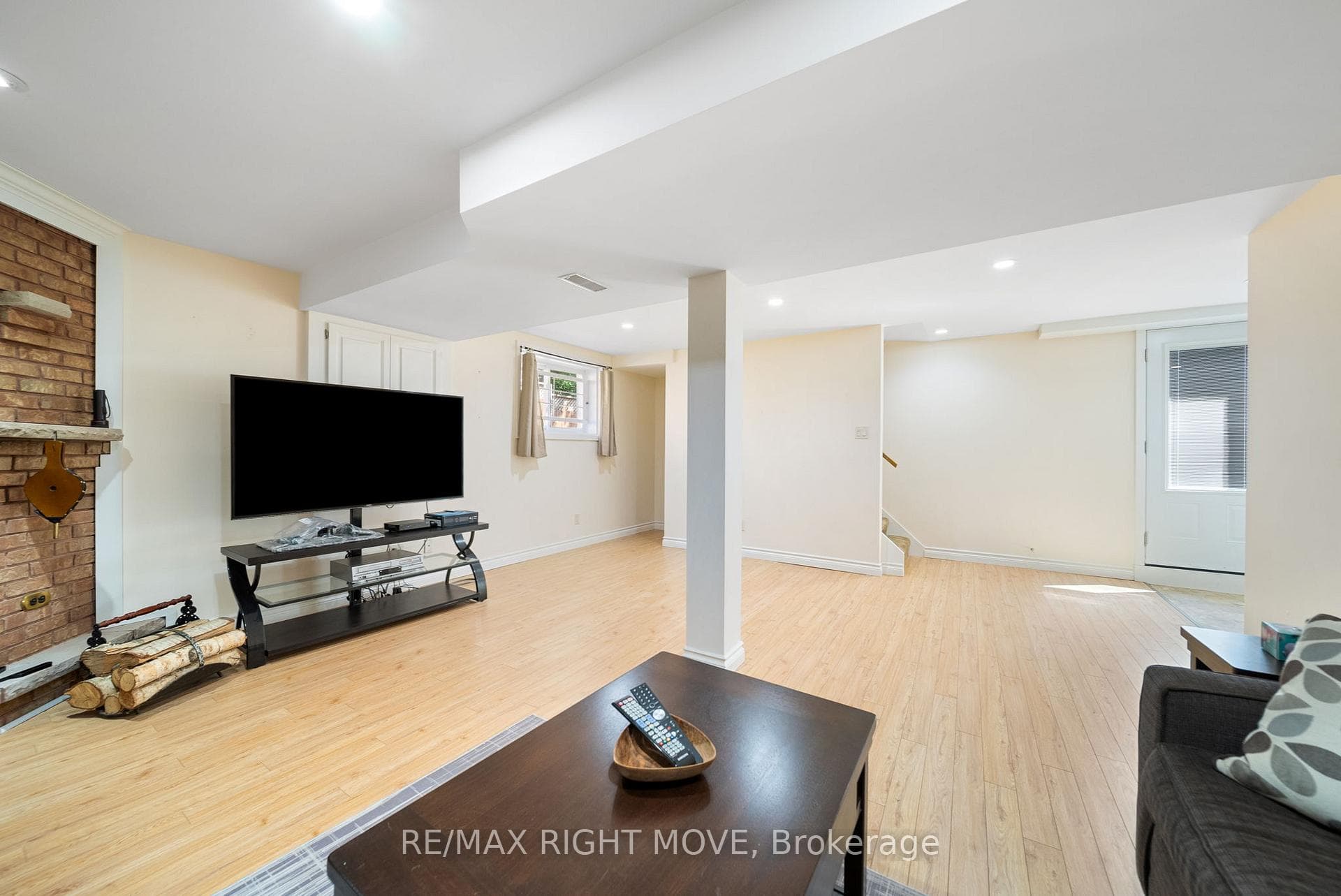 353 Arthur Street photo 21