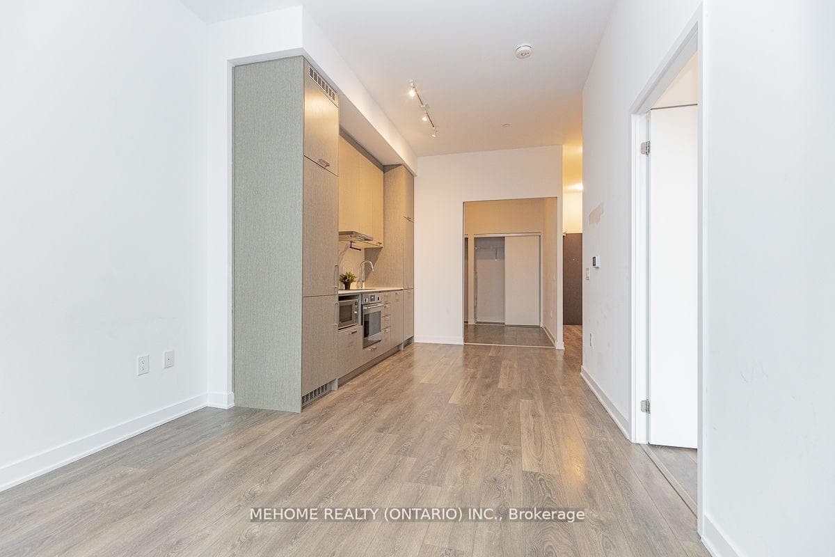 38 Honeycrisp Drive Unit 305 photo 9