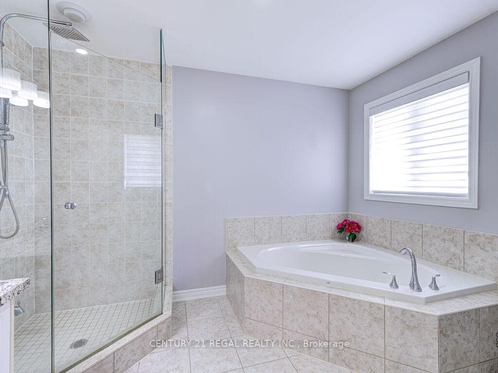 154 Swindale Drive photo 30