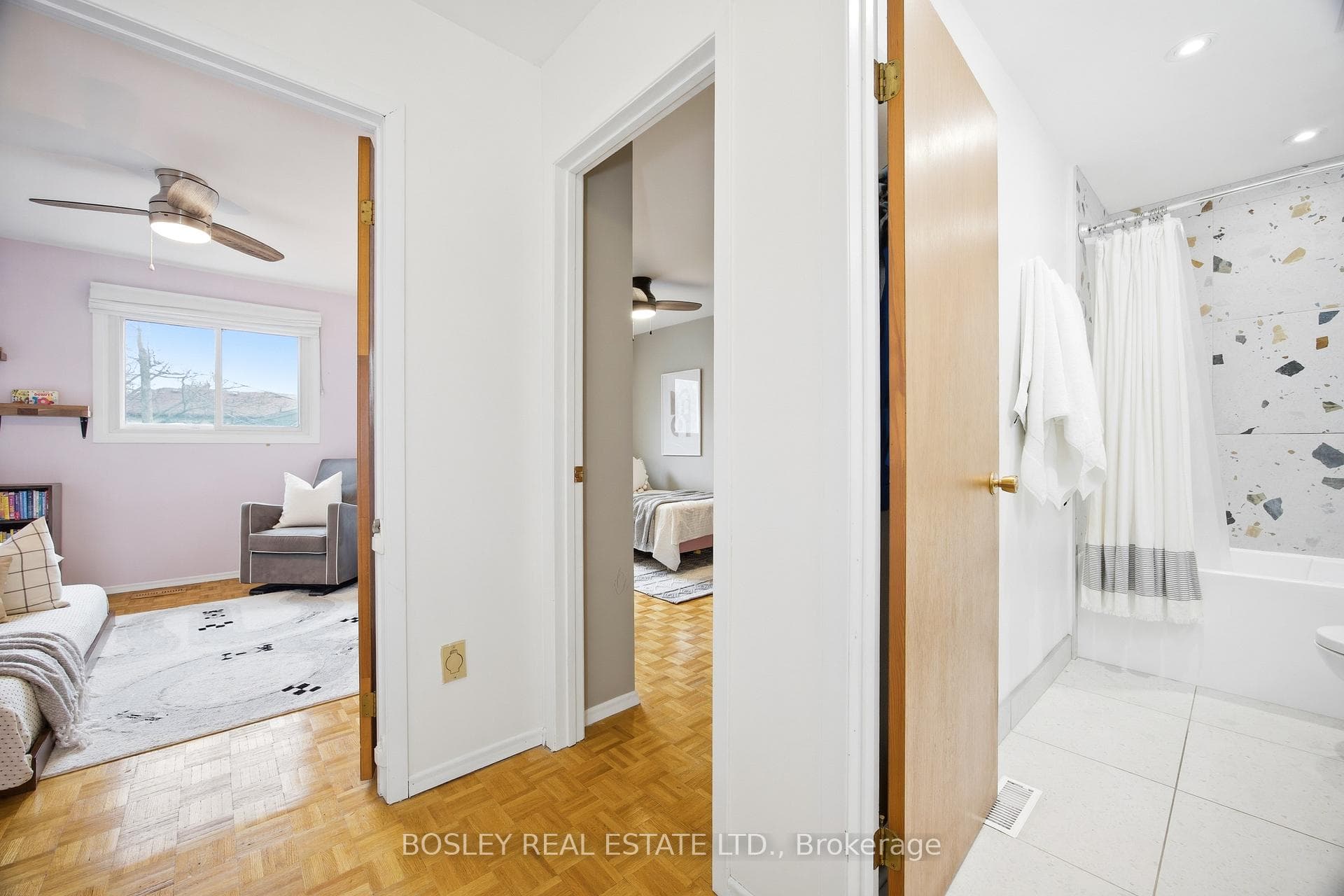 2807 St Clair Avenue photo 16